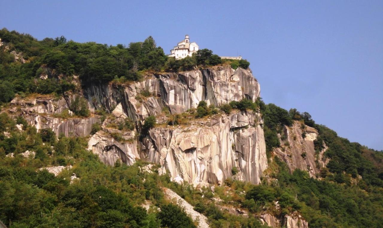 Casa Liviya - Appartamento Con Vista Lago Madonna Del Sasso Екстер'єр фото
